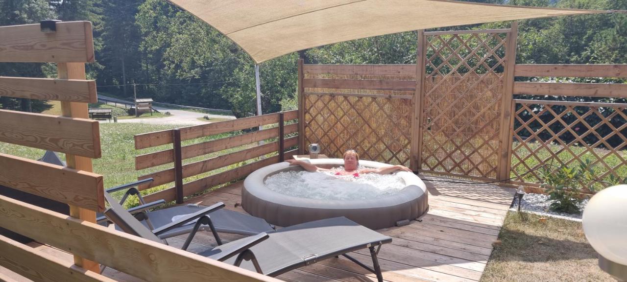 Lepa Lopa Resort Stahovica Exterior photo